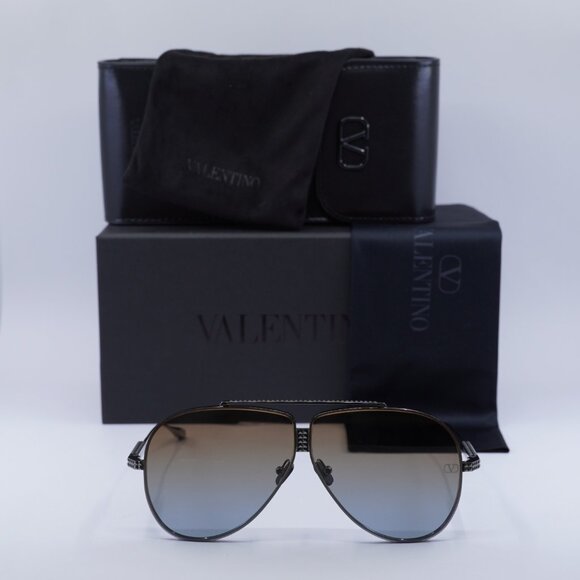 Valentino XVI VLS-100C Aviator Sunglasses - Shiny Black/Brown Gradient main image 6